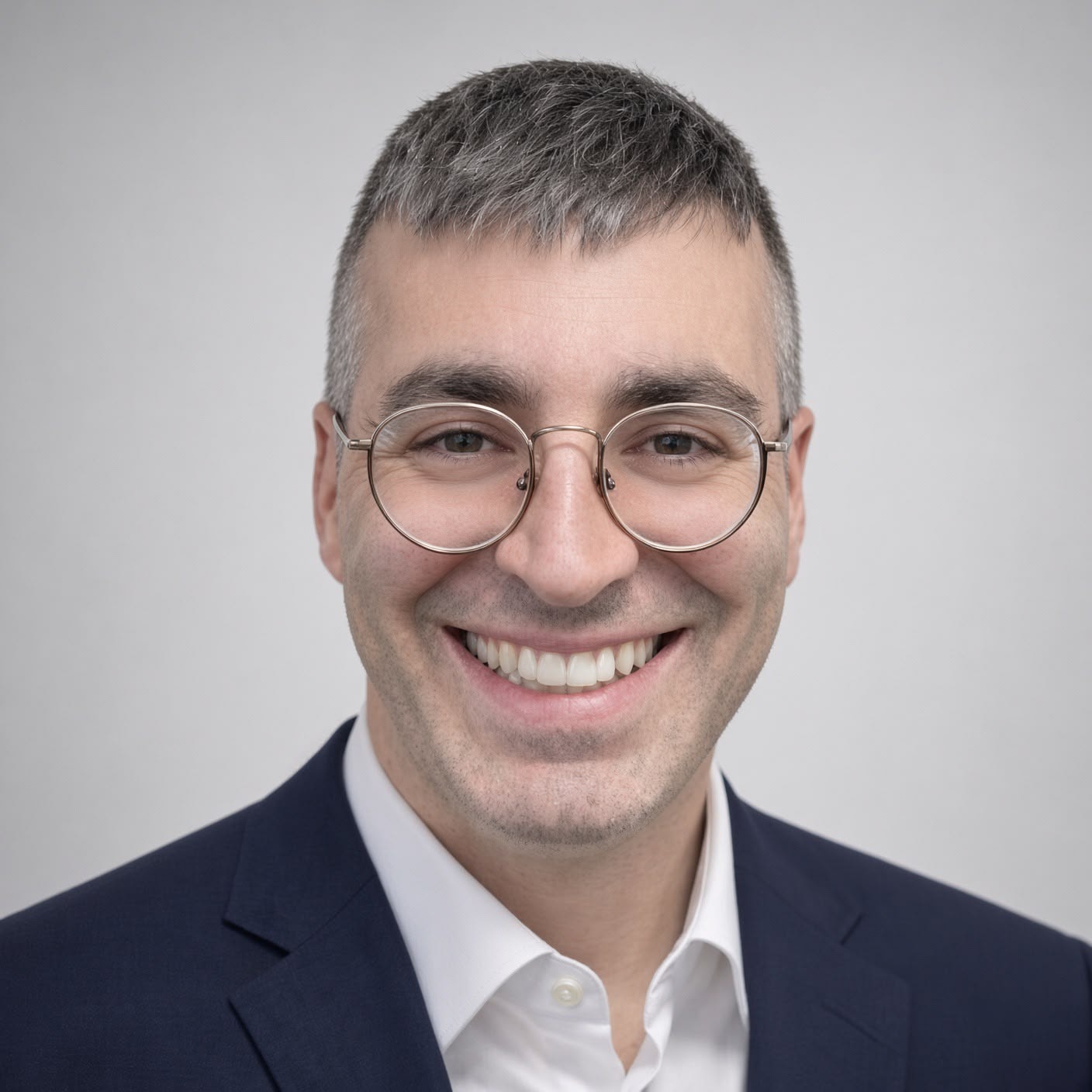 Levi Shapiro